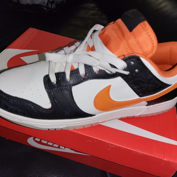 Nike Dunk Low "Halloween" New in box - Picture 3 of 11